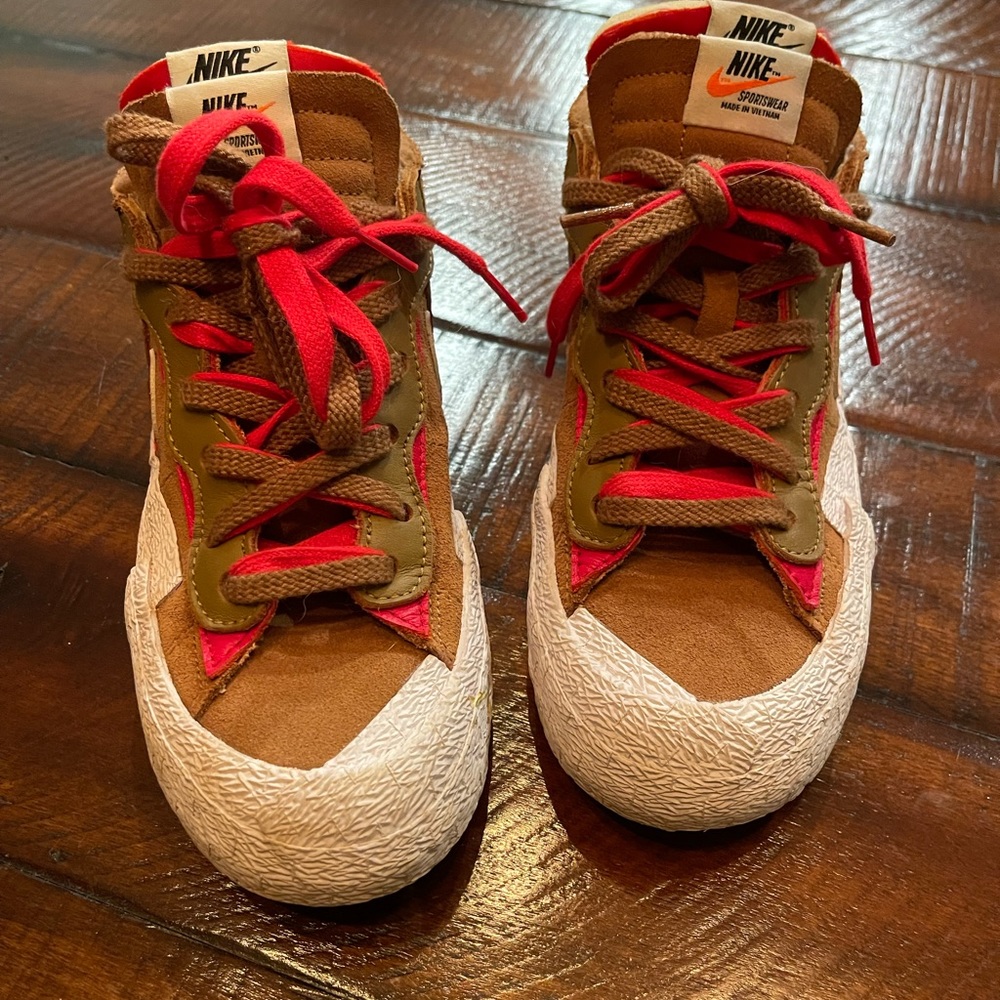 Nike Sacai x Blazer Low ‘British Tan’ Sneakers